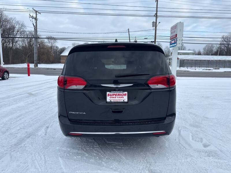 2019 Chrysler Pacifica Touring L