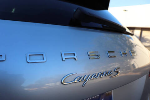 2016 Porsche Cayenne S