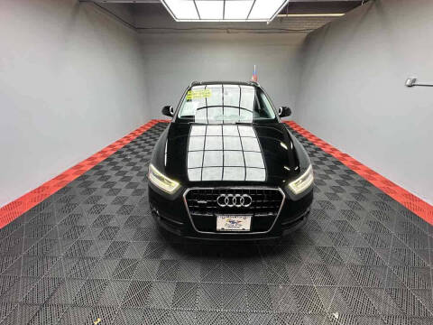 2015 Audi Q3 2.0T quattro Prestige