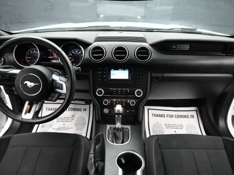 2020 Ford Mustang EcoBoost