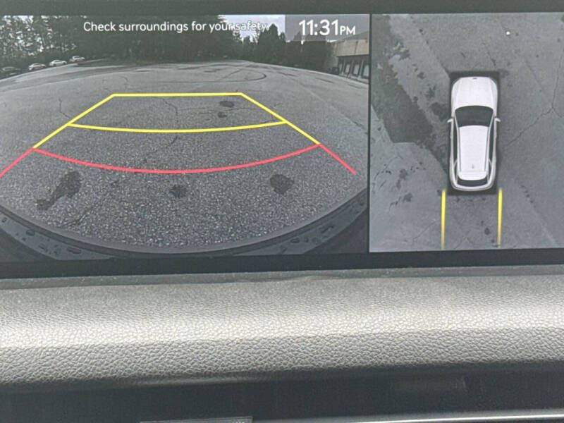 2023 Genesis Electrified GV70