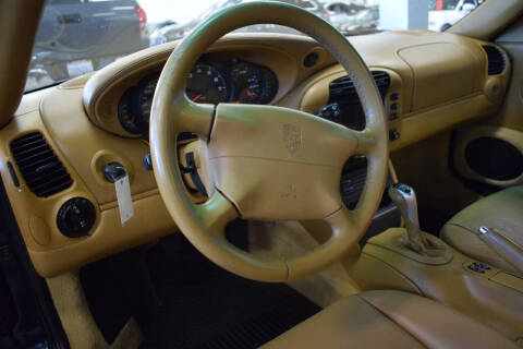 2000 Porsche 911 Carrera