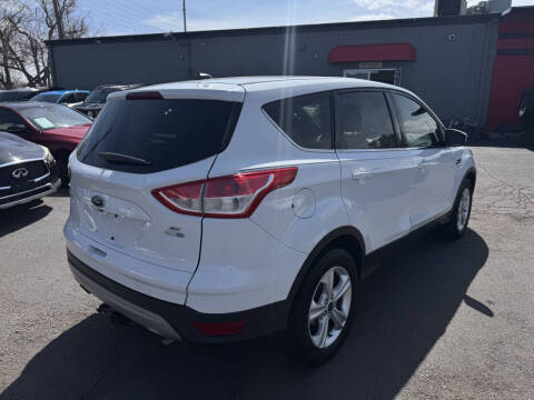 2015 Ford Escape SE