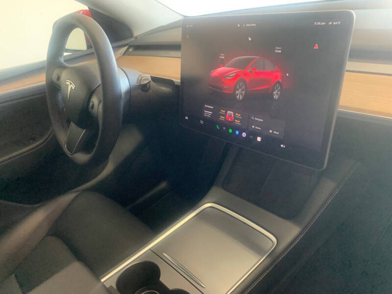 2024 Tesla Model Y Long Range