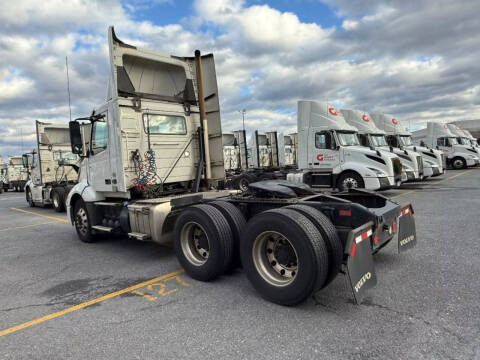 2020 Volvo VNL