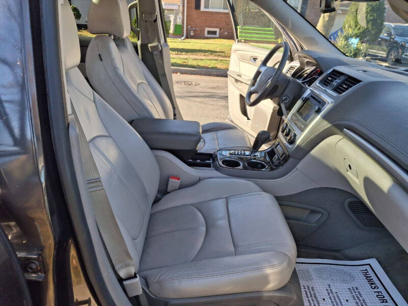 2016 GMC Acadia SLT-1