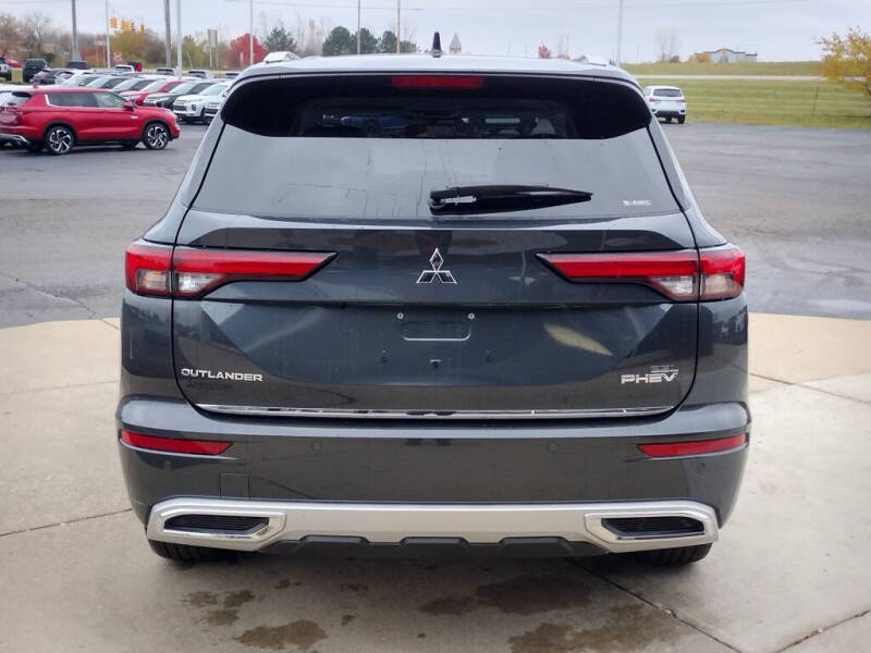 2025 Mitsubishi Outlander PHEV SEL