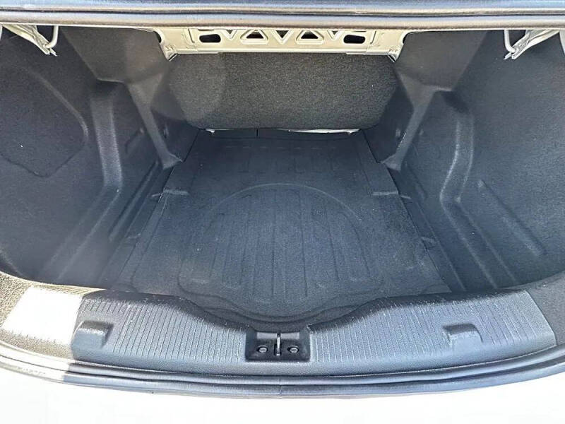 2017 Chevrolet Cruze LS Auto