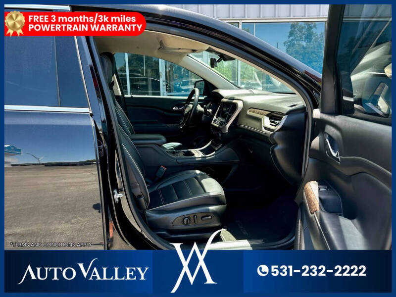 2020 GMC Acadia Denali