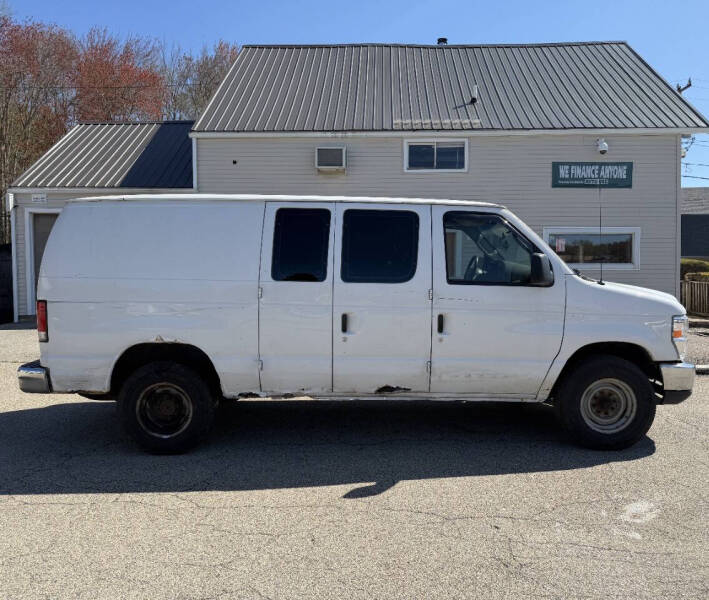 2008 Ford E-Series E-250