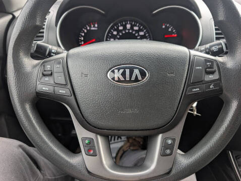 2015 Kia Sorento LX