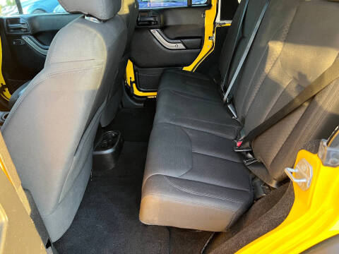 2015 Jeep Wrangler Unlimited Sport