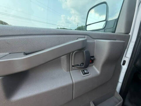 2020 GMC Savana 2500