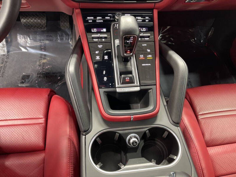 2022 Porsche Cayenne