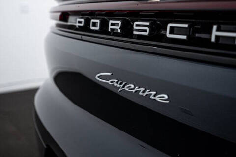 2025 Porsche Cayenne Coupe
