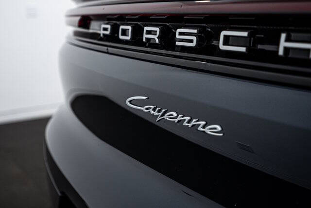 2025 Porsche Cayenne Coupe