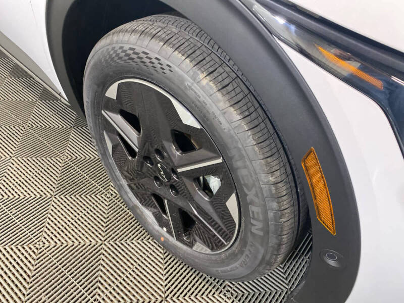 2025 Kia EV6 Light Long Range