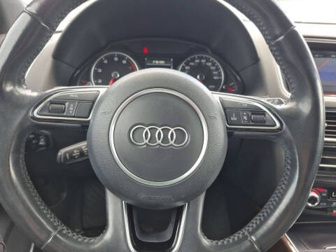 2016 Audi Q5 2.0T quattro Premium Plus