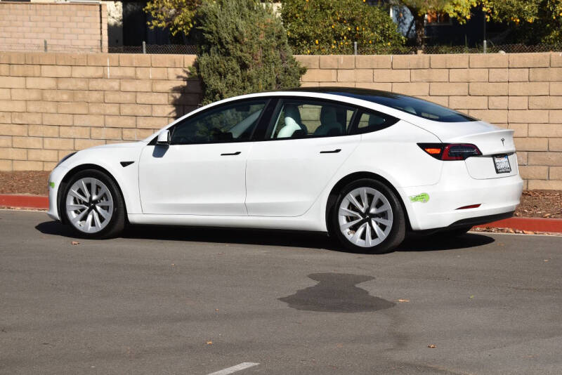 2022 Tesla Model 3 Base photo 21