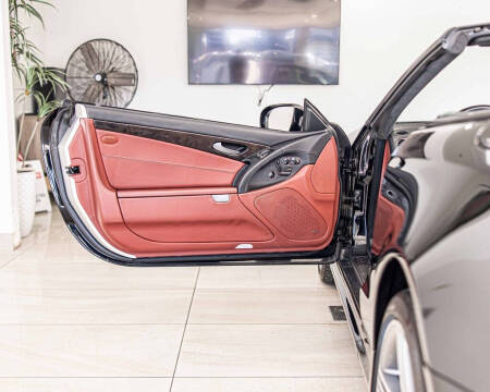 2011 Mercedes-Benz SL-Class SL 63 AMG