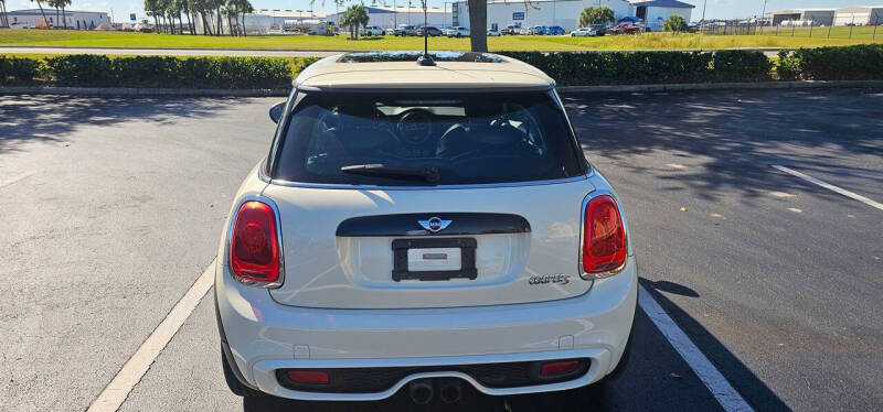 2016 MINI Hardtop 2 Door Cooper S