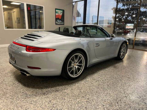 2014 Porsche 911 Carrera 4