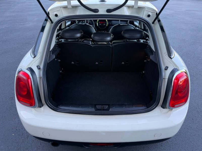 2015 MINI Hardtop 4 Door Cooper