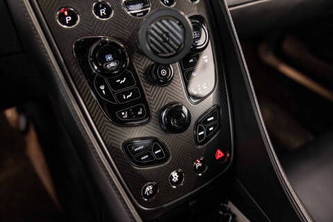 2014 Aston Martin Vanquish