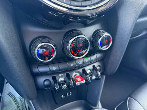 2016 MINI Hardtop 4 Door Cooper