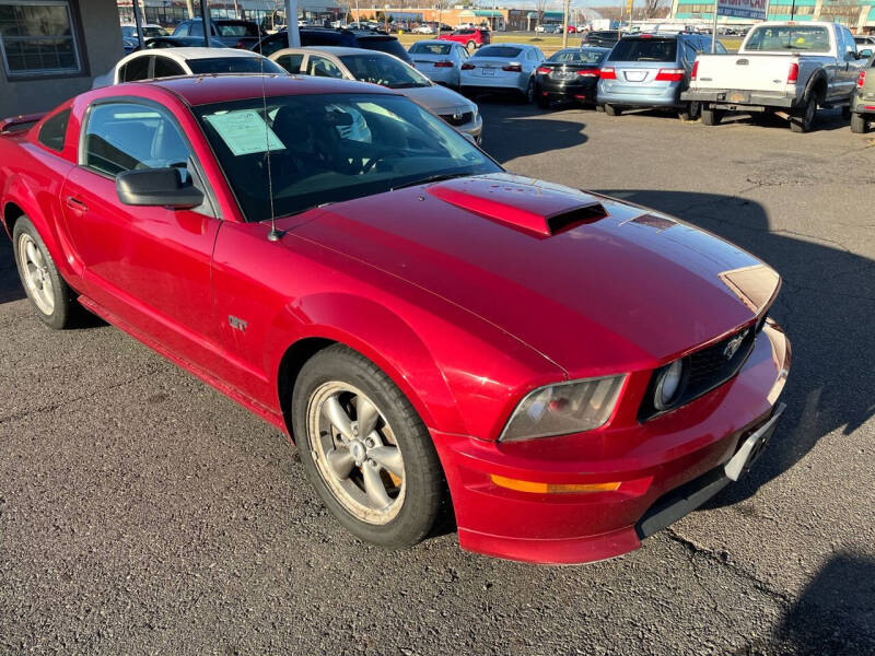 2006 Ford Mustang GT Deluxe photo 4