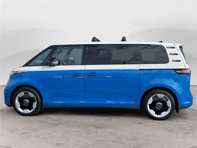 2025 Volkswagen ID. Buzz Pro S Plus 4Motion