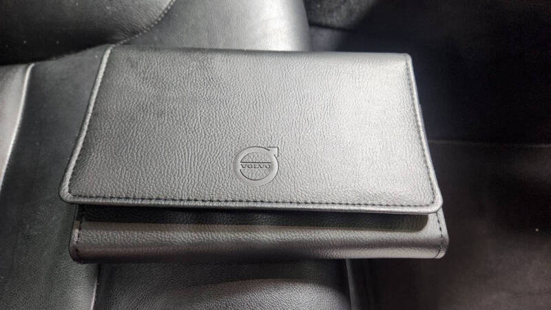 2018 Volvo XC90 T5 Momentum 7-Passenger