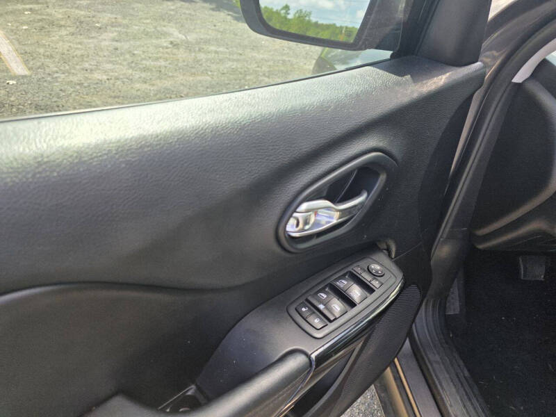 2020 Jeep Cherokee Altitude