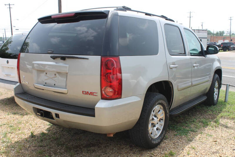 2007 GMC Yukon SLE