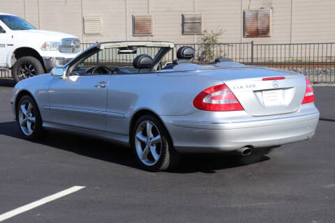 2005 Mercedes-Benz CLK CLK 320