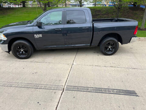 2021 RAM 1500 Classic SLT