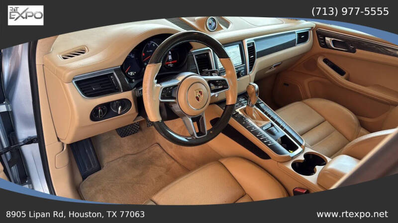 2015 Porsche Macan Turbo