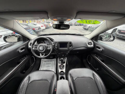2017 Jeep Compass Latitude
