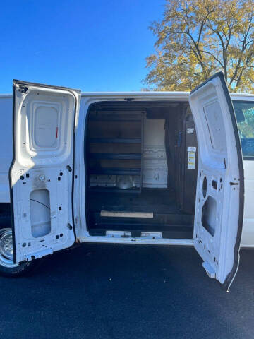 2012 Ford E-Series E-150