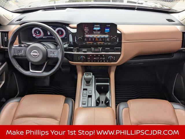 2024 Nissan Pathfinder Platinum
