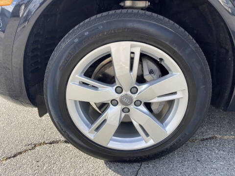 2019 Audi Q5 quattro Premium 45 TFSI