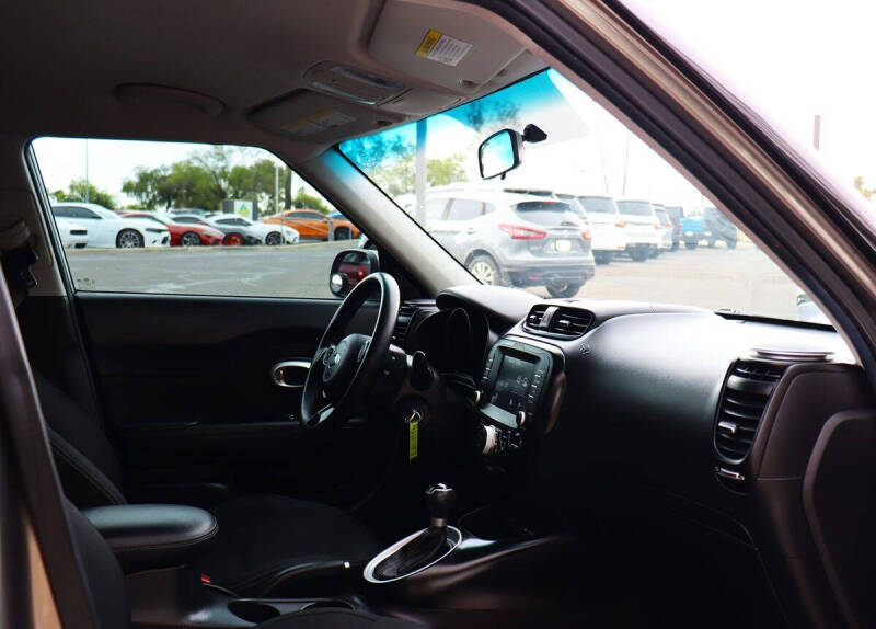 2018 Kia Soul +