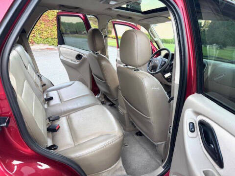 2003 Ford Escape XLT Popular 2