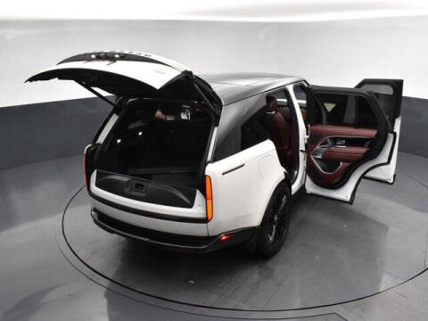 2023 Land Rover Range Rover P400 SE