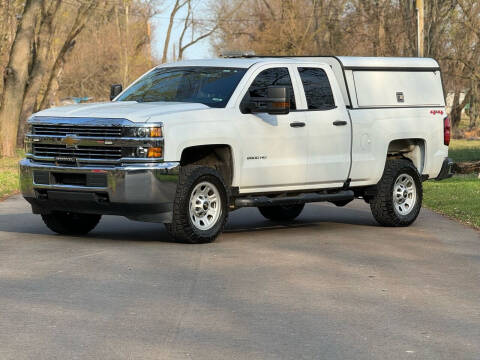 2018 Chevrolet Silverado 2500HD for sale at OVERDRIVE AUTO SALES, LLC. in Clarksville IN