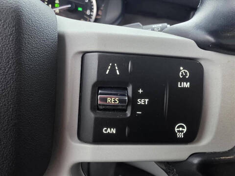 2023 Land Rover Defender 110 X-Dynamic SE