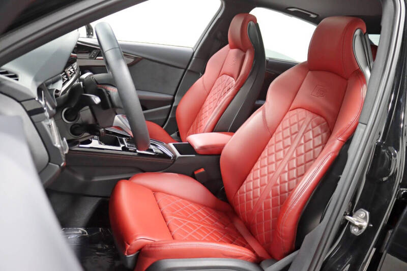 2023 Audi S4 3.0T quattro Prestige