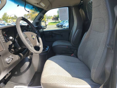 2020 Chevrolet Express 2500