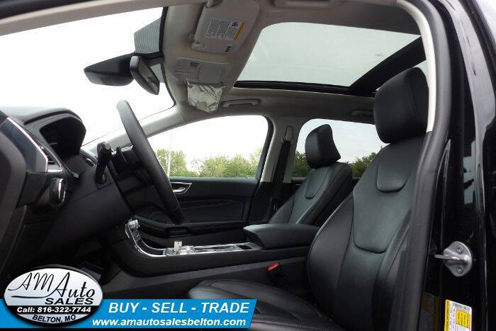 2022 Ford Edge Titanium