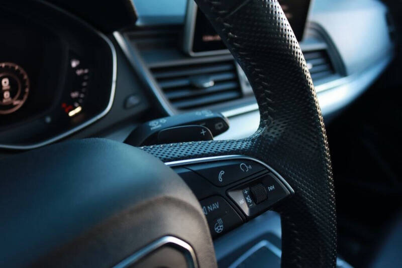 2019 Audi Q5 quattro Prestige 45 TFSI